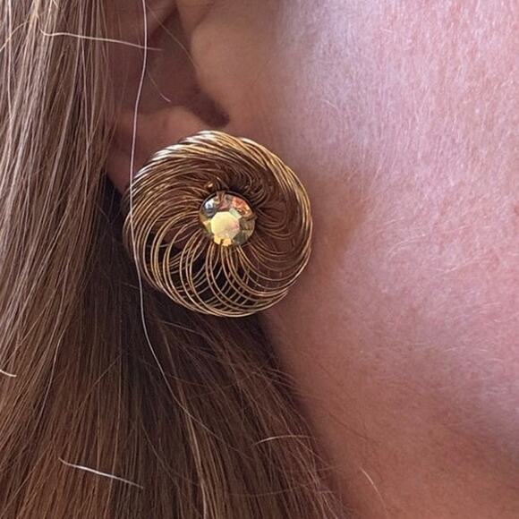 Vintage Stamped SAC Earrings Clip On wire with gemstone in the middle - Picture 2 of 15